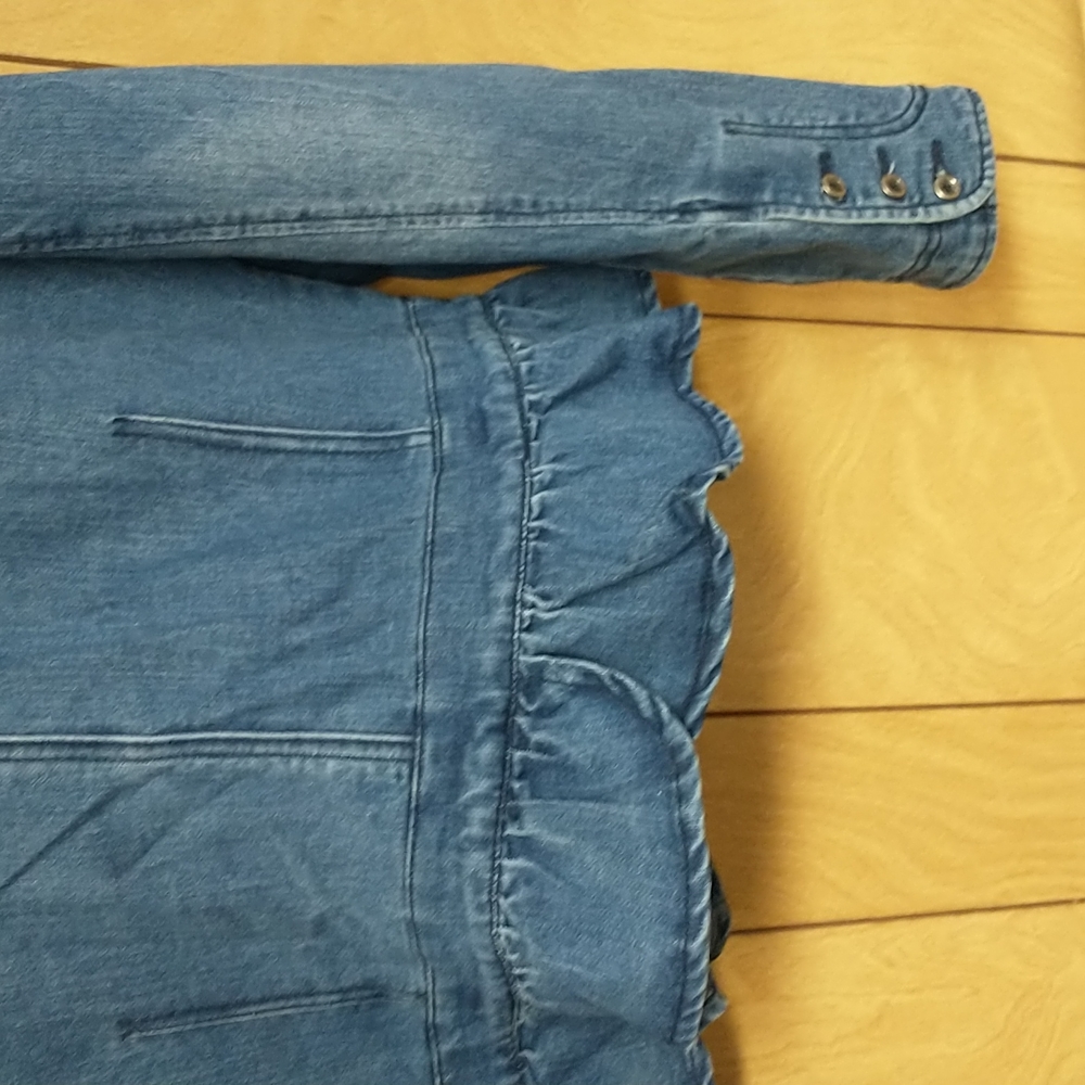Denim jacket - Picture 4 of 5